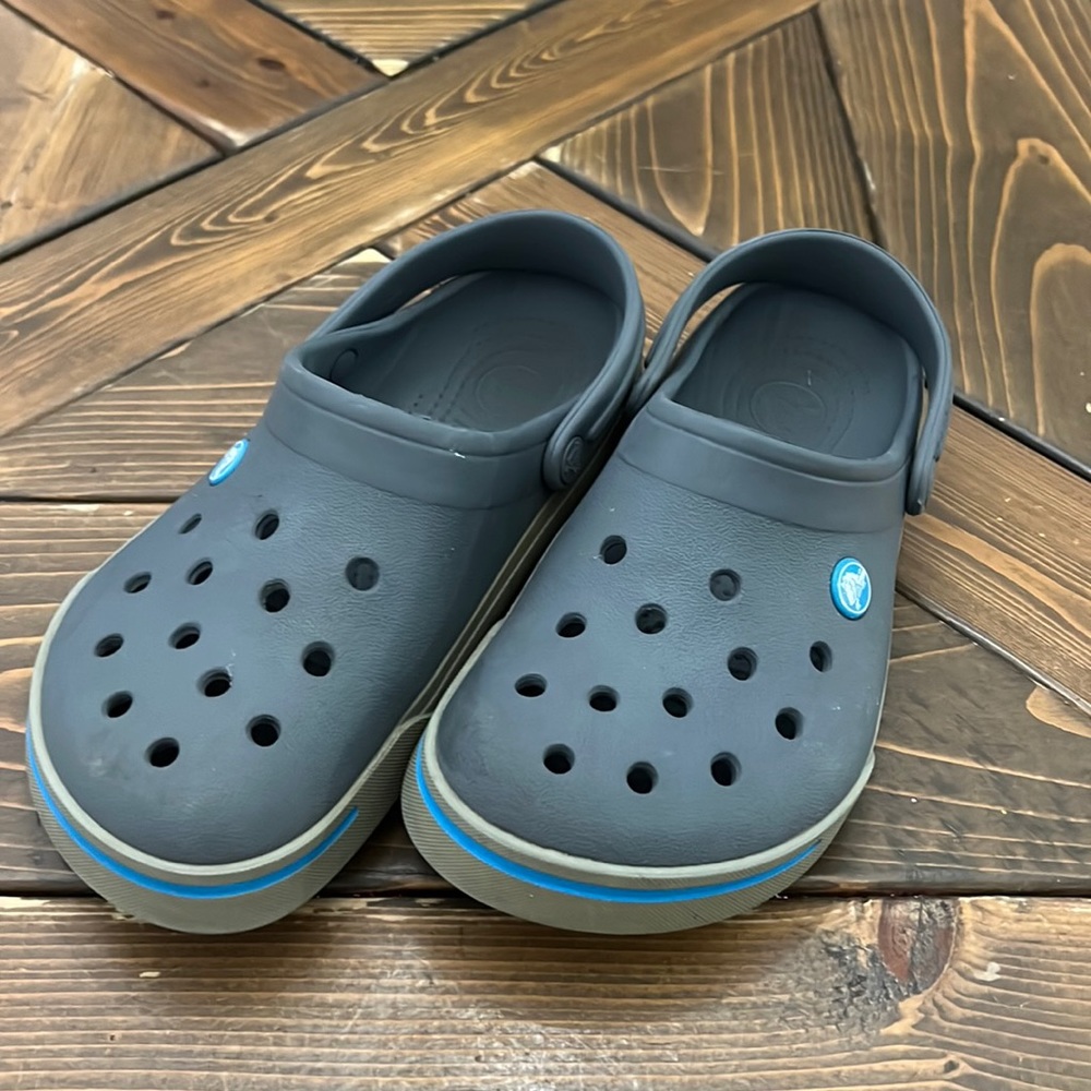 Crocs